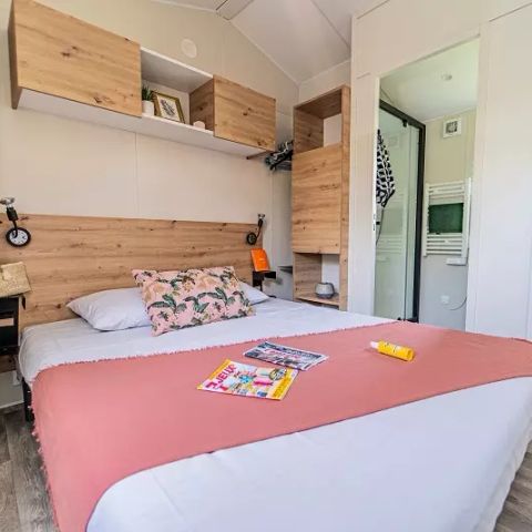 BUNGALOW 4 personnes - Duo Premium 3 Pièces 4 Personnes Jacuzzi + Climatisé + TV 