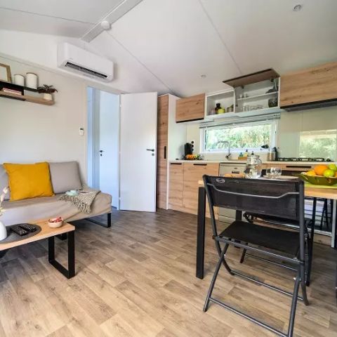 BUNGALOW 4 personnes - Duo Premium 3 Pièces 4 Personnes Jacuzzi + Climatisé + TV 