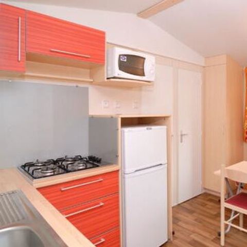 Mobilhome 5 personnes - Mobil-home | Comfort XL | 2 Ch. | 5 Pers. | Terrasse surélevée | 2 SDB | Clim. | TV