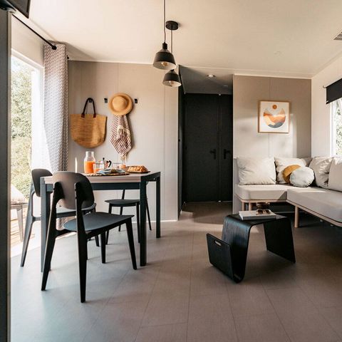 Mobilhome 8 personnes - Mobil-home | Comfort | 4 Ch. | 8 Pers. | Terrasse surélevée | Cuisine extérieure | 2 SDB | Clim.