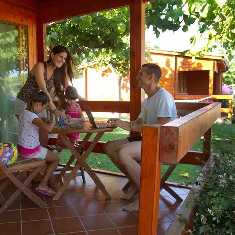 BUNGALOW 5 personnes - Bungalow 4/5 personnes climatisé (env. 36 m²)