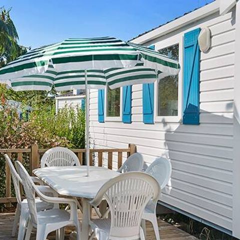 BUNGALOW 6 personnes - Mobil-home | Classic | 3 Ch. | 6 Pers. | Terrasse surélevée non couverte | 1 SDB