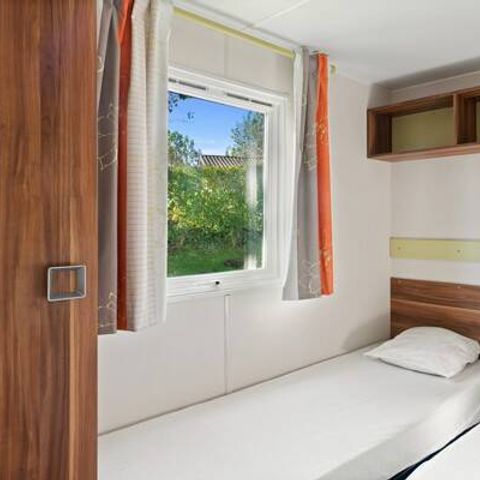 BUNGALOW 4 personnes - Mobil-home | Classic | 2 Ch. | 4 Pers. | Terrasse simple