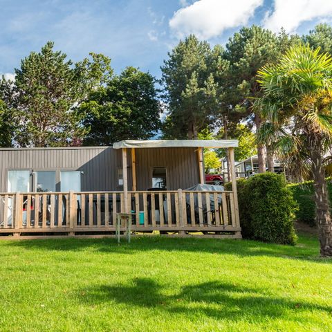BUNGALOW 6 personnes - Mobil-home | Premium | 3 Ch. | 6 Pers. | Terrasse surélevée | 1 SDB | Clim. |