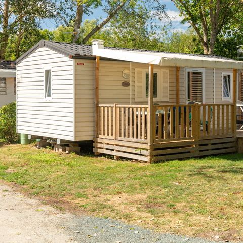 BUNGALOW 4 personnes - Mobil-home | Comfort | 2 Ch. | 4 Pers. | Terrasse surélevée | 2 SDB | Clim. | TV