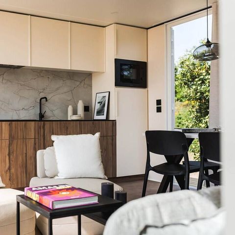 BUNGALOW 6 personnes - Mobil-home | Premium | 3 Ch. | 6 Pers. | Terrasse Lounge | Clim.