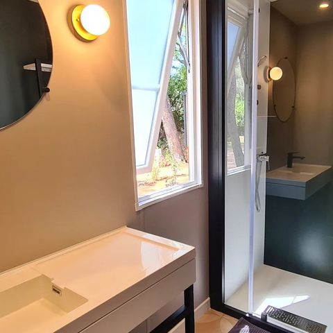 BUNGALOW 5 personnes - NEW 2023 ! Cottage MAGNOLIA + jacuzzi 32m² (2 chambres)