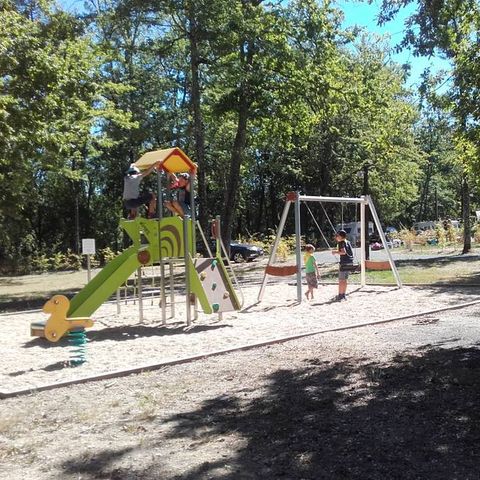 Camping Lac de Gurson - Camping Dordogne - Image N°4