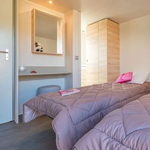 BUNGALOW 4 personnes - Ultimate | 2 Ch. | 4 Pers. | Terrasse surélevée | 2 SDB | Clim. | TV