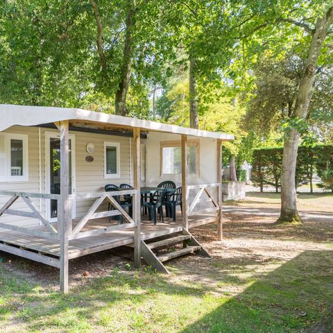 BUNGALOW 6 personnes - Confort | 3 Ch. | 6 Pers. | Terrasse surélevée | 1 SDB | TV
