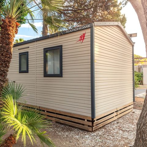 BUNGALOW 8 personnes - Mobil-home | Comfort | 4 Ch. | 8 Pers. | Terrasse surélevée | 2 SDB | Clim.