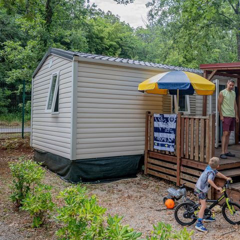 BUNGALOW 4 personnes - Comfort | 2 Ch. | 4 Pers. | Terrasse surélevée | Clim.