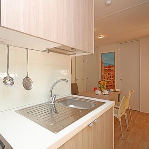 BUNGALOW 6 personnes - Comfort XL | 3 Ch. | 6 Pers. | Terrasse surélevée | 2 SDB | Clim.