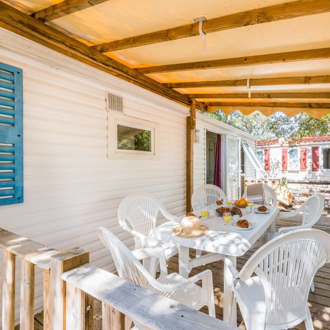 BUNGALOW 6 personnes - Mobil-home | Comfort | 2 Ch. | 4/6 Pers. | Terrasse surélevée | Clim.