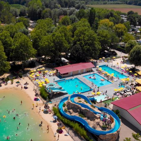 Camping Le Château de Galaure - Camping Drome - Image N°2