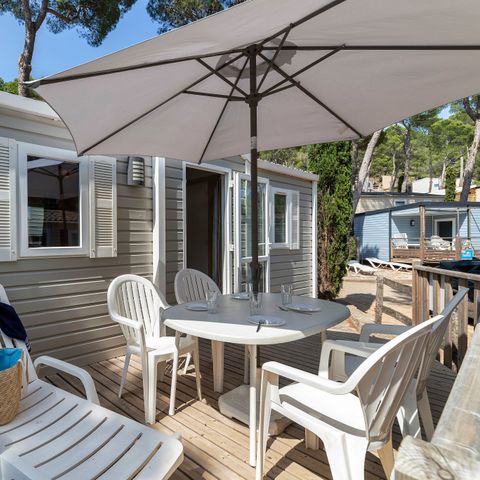 BUNGALOW 6 personnes - Comfort | 2 Ch. | 4/6 Pers. | Terrasse surélevée non couverte | Clim.