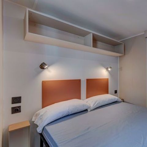 BUNGALOW 6 personnes - Comfort | 2 Ch. | 4/6 Pers. | Terrasse surélevée | Clim. 