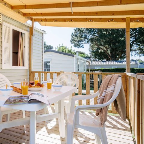 Mobilhome 6 personnes - Classic | 2 Ch. | 4/6 Pers. | Terrasse surélevée | 1 SDB | Clim.