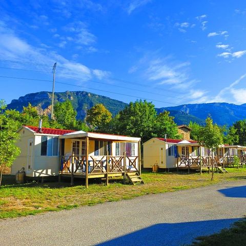 BUNGALOW 4 personnes - Family Classic 26m² - Climatisation + TV