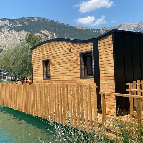 HÉBERGEMENT INSOLITE 2 personnes - Ilot bleu 17m²