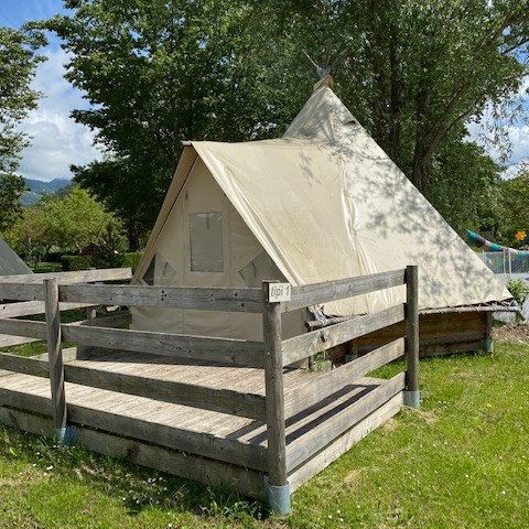 BUNGALOW 4 personnes - Tipi toilé 18m² - sans sanitaires