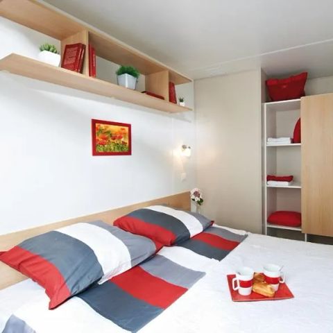 BUNGALOW 6 personnes - Loft Confort 32m² - Bord de lac - Climatisation - TV