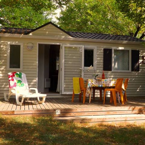 Mobilhome 4 personnes - FIRST