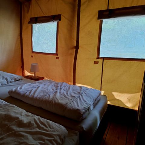 Tente en toile et en bois 5 personnes - Lodge Tente