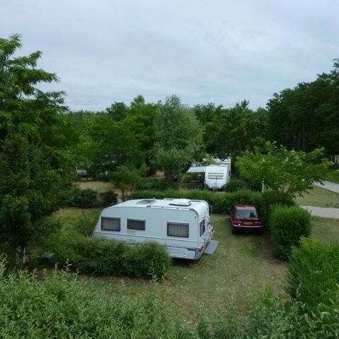 Emplacement - Forfait 1 véhicule + électricité
