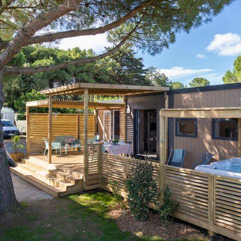 BUNGALOW 6 personnes - EXCLUSIF 3 chambres Jacuzzi  avec suite parentale
