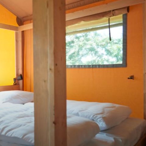 TENTE TOILE ET BOIS 6 personnes - Flétan