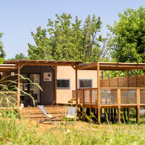BUNGALOW 6 personnes - EXCLUSIF 3 chambres Jacuzzi avec suite parentale