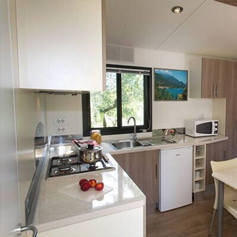 BUNGALOW 6 personnes - Comfort | 2 Ch. | 4/6 Pers. | Terrasse surélevée | Clim.