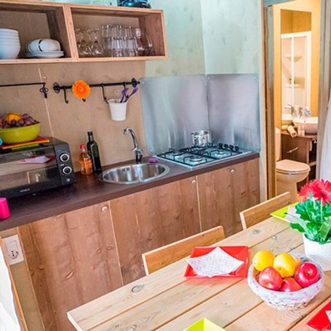 Tente en toile et en bois 6 personnes - Tente Safari | 3 Ch. | 6 Pers. | 1 SDB | Clim.