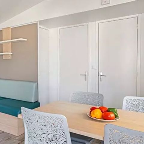 Mobilhome 4 personnes - Comfort | 2 Ch. | 4 Pers. | Terrasse surélevée | 2 SDB | Clim. | TV