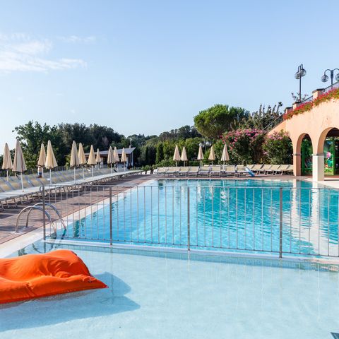 Village Hu Norcenni Girasole - Camping Florence - Image N°4