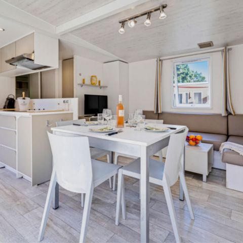 BUNGALOW 6 personnes - LUXE Master Zen + Clim+ TV+ 2 SDBains