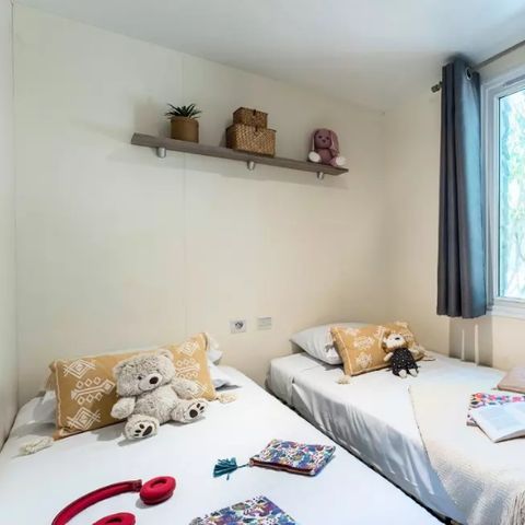 BUNGALOW 6 personnes - Cottage 4 Pièces 6 Personnes Climatisé + TV **