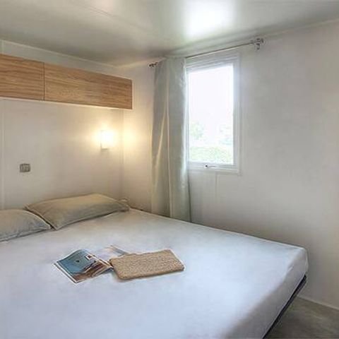 BUNGALOW 2 personnes - Mobil-home | Premium | 1 Ch. | 2 Pers. | Terrasse surélevée | Clim. | TV