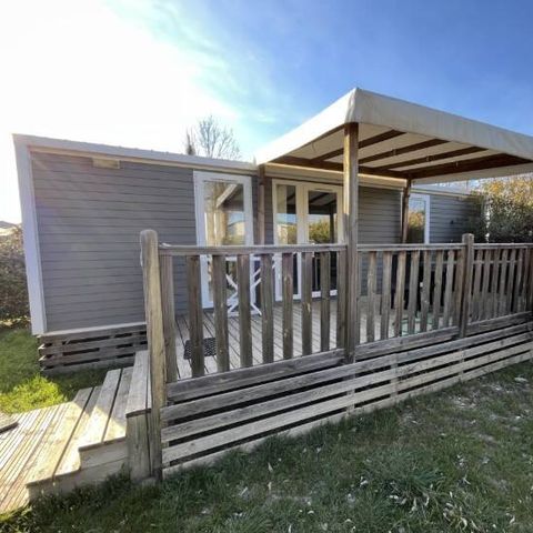 BUNGALOW 4 personnes - Ultimate | 2 Ch. | 4 Pers. | Terrasse surélevée | Jacuzzi | 2 SDB | Clim. | TV