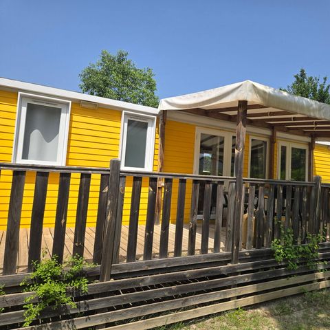 BUNGALOW 6 personnes - Mobil-home | Ultimate | 3 Ch. | 6 Pers. | Terrasse surélevée | 2 SDB | Clim. | TV