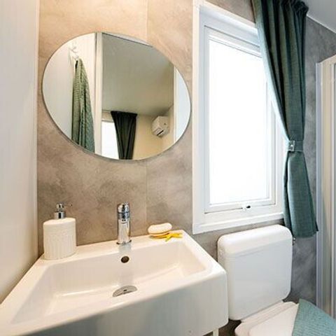 BUNGALOW 4 personnes - Mobil-home | Premium Azure | 2 Ch. | 4 Pers. | Terrasse surélevée | Clim.