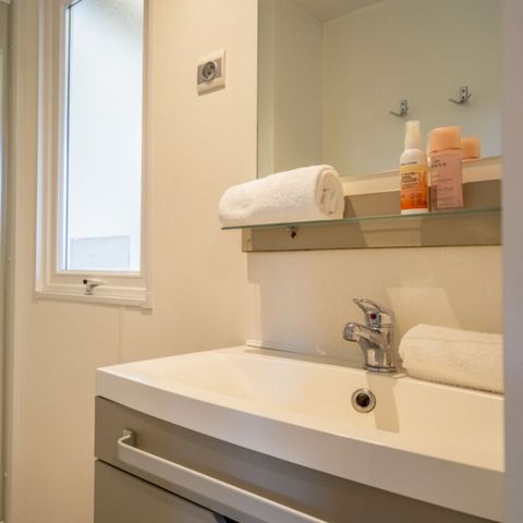 BUNGALOW 4 personnes - 2 Chambres Standard