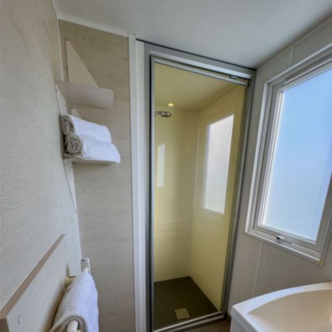 BUNGALOW 4 personnes - 2 chambres Standard 4 personnes. 