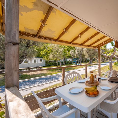 BUNGALOW 6 personnes - Comfort | 3 Ch. | 6 Pers. | Terrasse surélevée | Clim.
