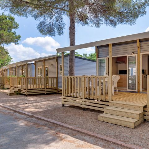 BUNGALOW 6 personnes - Mobil-home | Premium Azure | 2 Ch. | 4/6 Pers. | Terrasse surélevée | Clim.