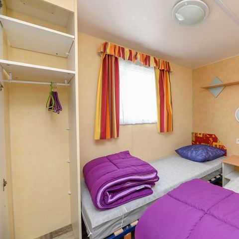 BUNGALOW 6 personnes - 2 ch 4/6 pl Terrasse semi-couverte