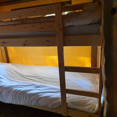 TENTE TOILE ET BOIS 4 personnes