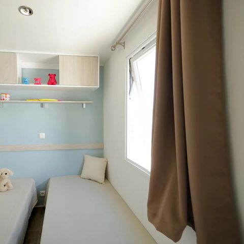 BUNGALOW 8 personnes - 3 chambres - CLIM - TV