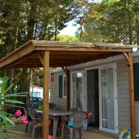 BUNGALOW 6 personnes - 3 chambres - TV + Clim